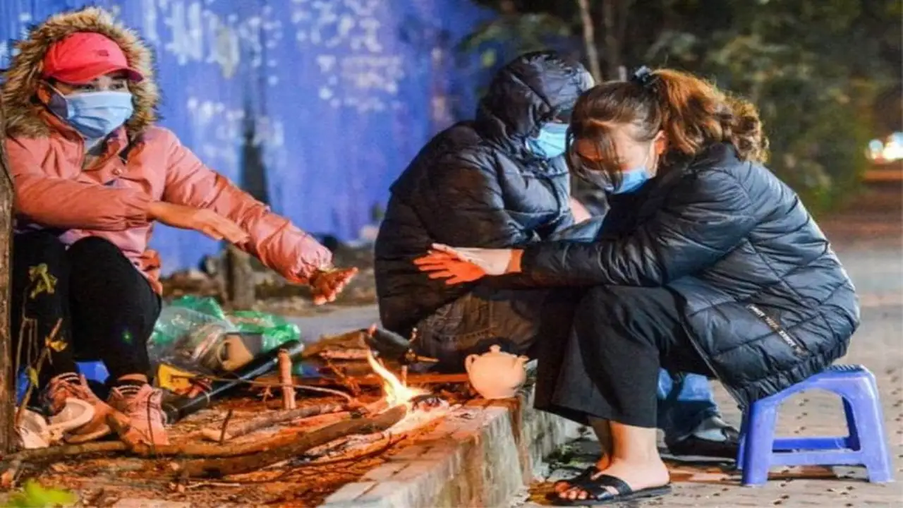 توقعات بانخفاض درجات الحرارة وهطول أمطار في هاي فونغ بدءًا من الليلة 3 مارس